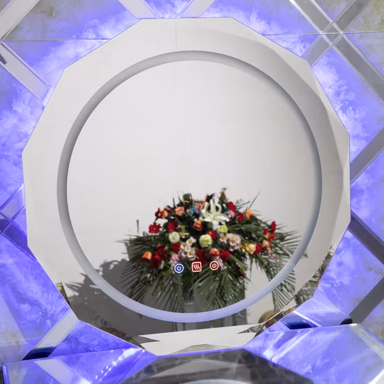 Factory Custom Size Oval Round Salon Light Vanity Mirror Bathroom Hotel Furniture Decorative LED Smart Bath Mirror