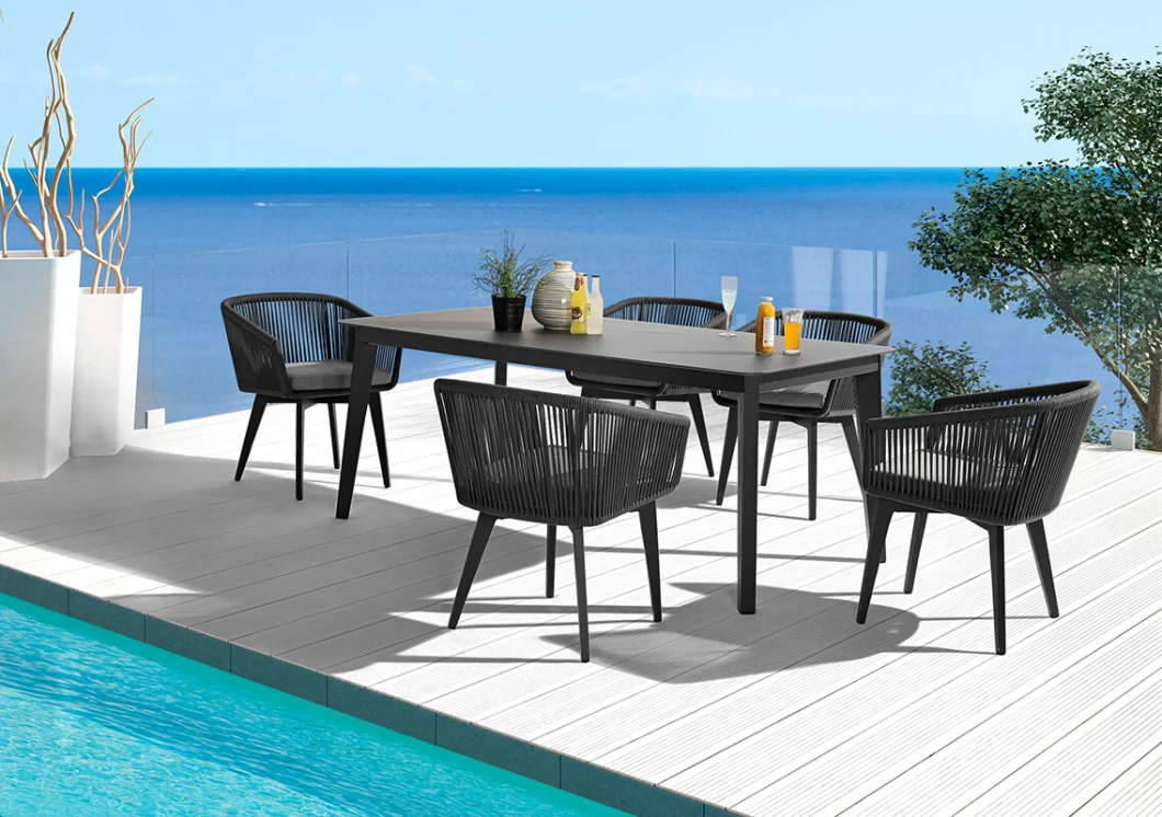 Outdoor Bistro Dining Bar Furniture - Ideal for Commercial and Home Restaurant Use
